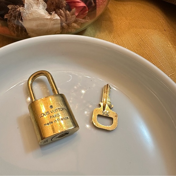 Authentic Louis Vuitton Lock and Key - Picture 1 of 4